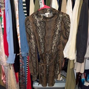 Leith Black and Brown Textured Top